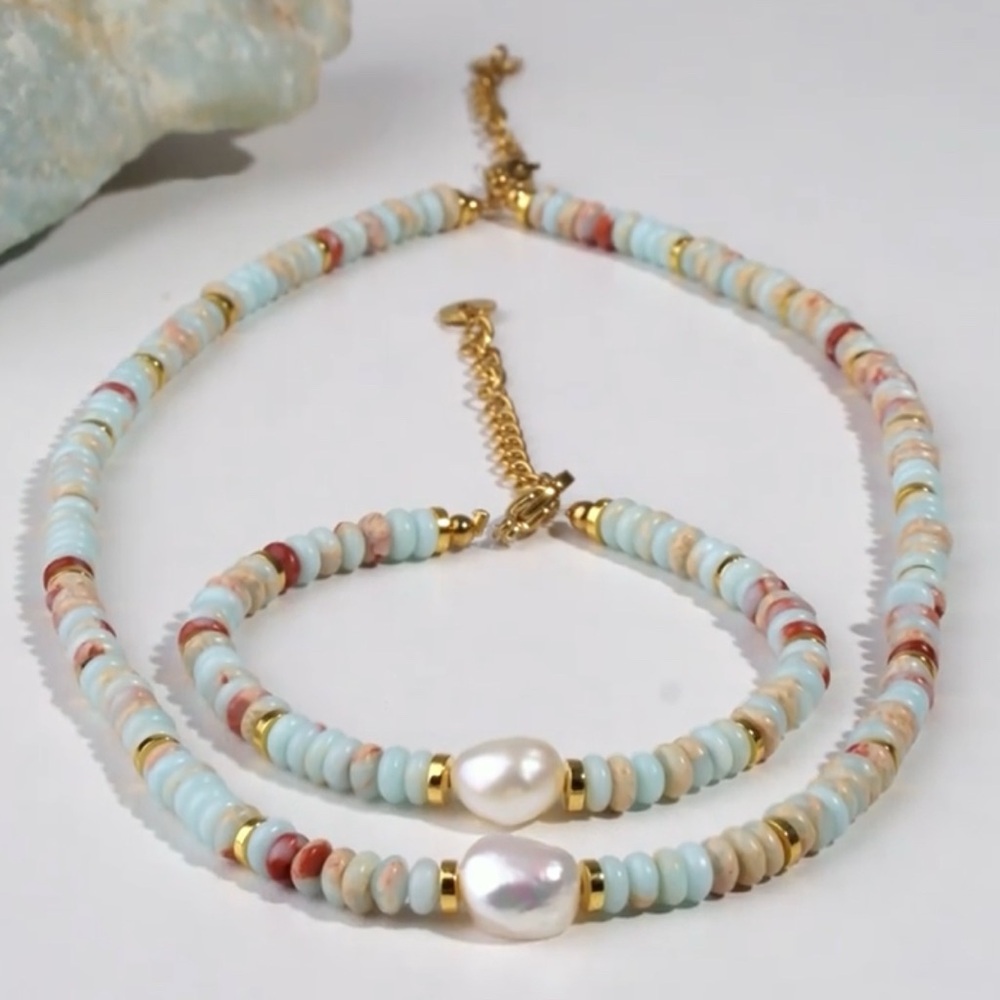 Set Gold and Cream Necklace AND bracelet set new
